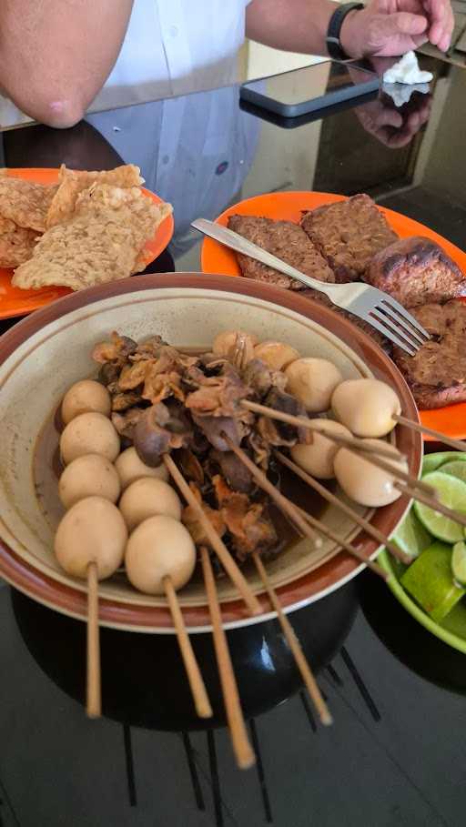 Soto Ayam & Garang Asem Semarang 2