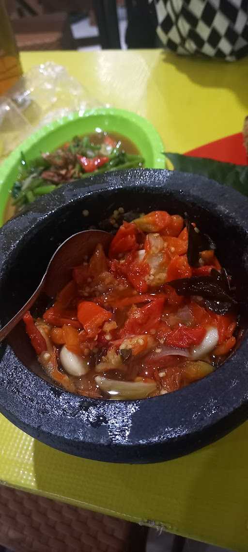 Warung Nasi Rayi Sunda 8