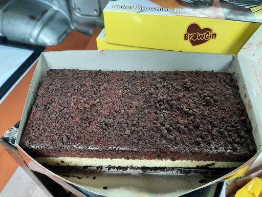 Brownies Cinta Purwantoro 6