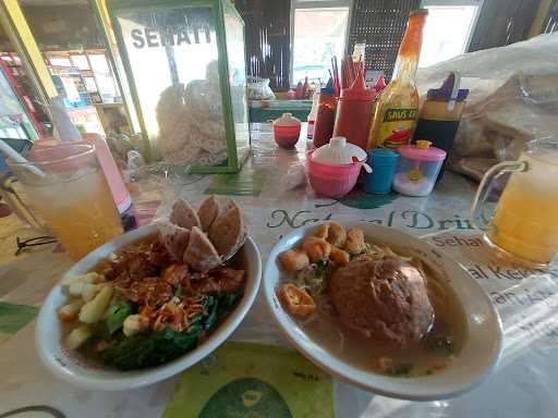 Bakso & Mie Ayam Jamus 6