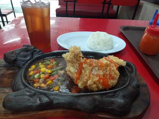 Rocket Chicken Cabang Purwantoro 10