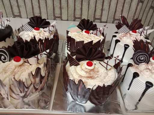 Rizqi Cake And Bakery 5