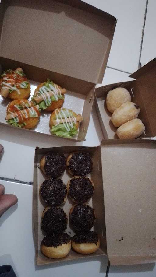 Donat Qinar 1