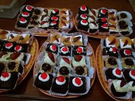 Dewangga Cake & Cookies 3