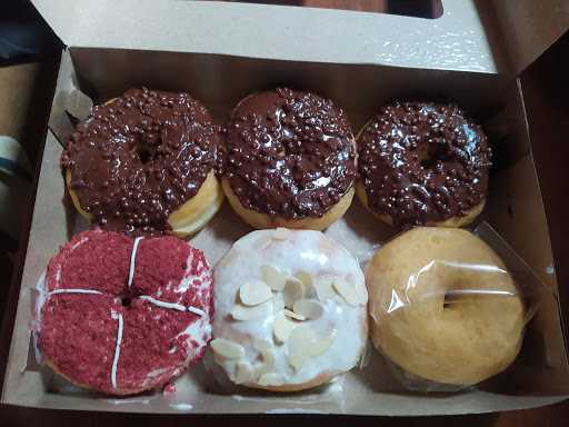 Jagat Donuts & Cake 2