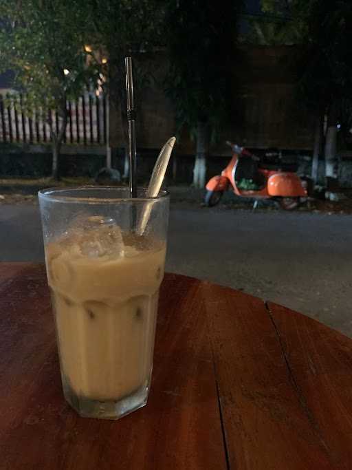 Warung Kopi Sakmadyo 1