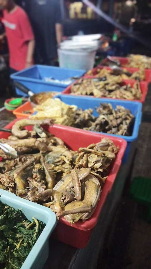 Warung Lesehan Bebek Goreng Khas Kartosuro 5