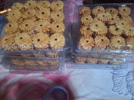 Kinanthi Cake & Cookies 4