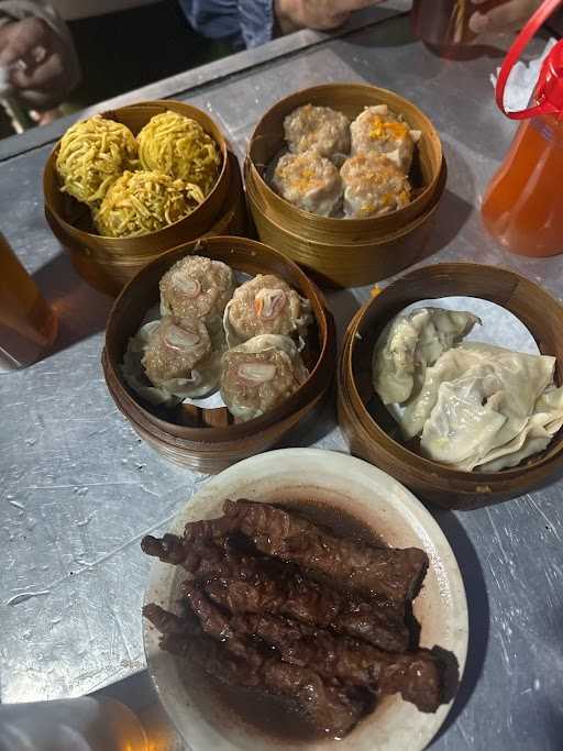 Kubaro Dimsum & Pangsit 5