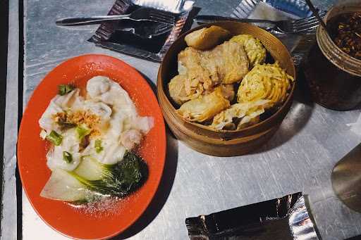 Kubaro Dimsum & Pangsit 6