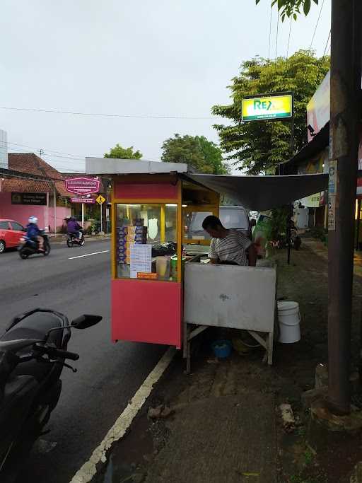 Martabak Jl Pahlawan 1