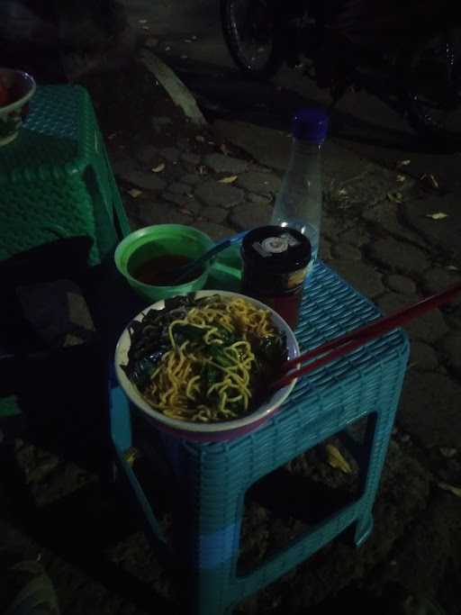 Mie Ayam Daplun Jl. Stasiun 3