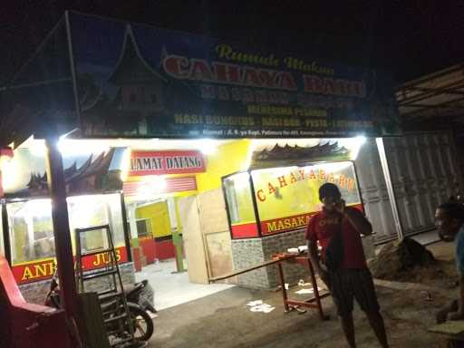 Rm. Cahaya Baru Masakan Padang 8