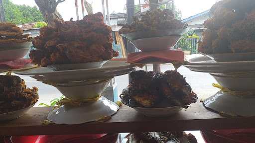 Rumah Makan Padang Anda 7