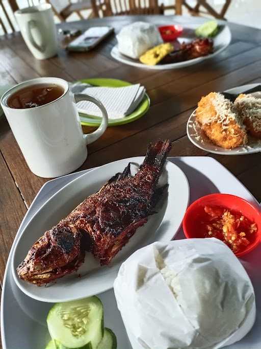 Sambel Blethok Ayam Bebek Goreng 8