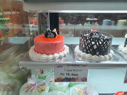 Kurnia Bakery & Cake Purwokerto 3