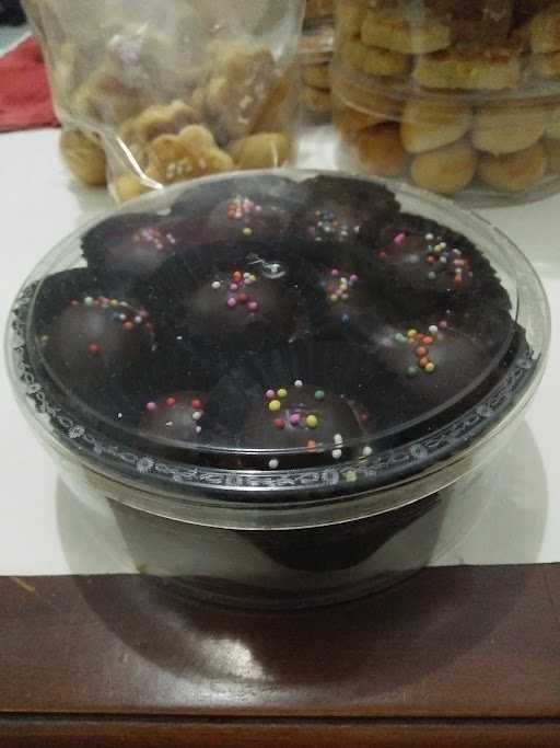 Queen Kue Kering 6