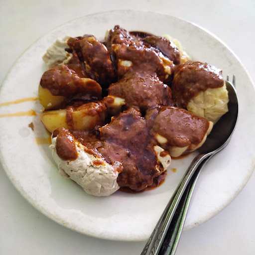 Warung Bakso Cuanki & Siomay Wahyuningsari 9