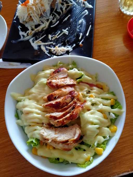 Hokage Japanese Resto Purwokerto 9