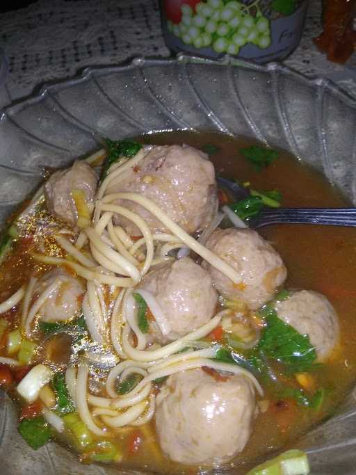 Bakso Sapi Untung Kurnia 5