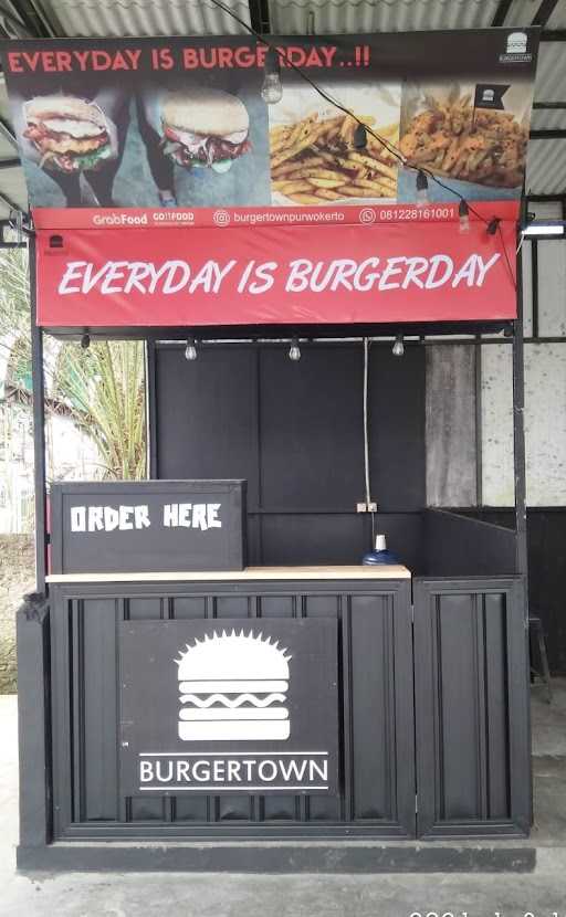 Burgertown Box Purwokerto 10