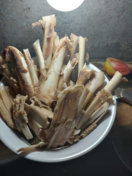 Kedai Sop Kaki Kambing Bersaudara 8