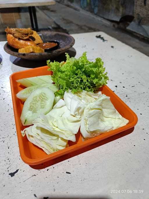 Pecel Lele Bawor 4