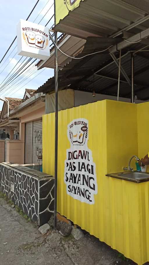 Roti Bakar Blepotan Purwokerto 10