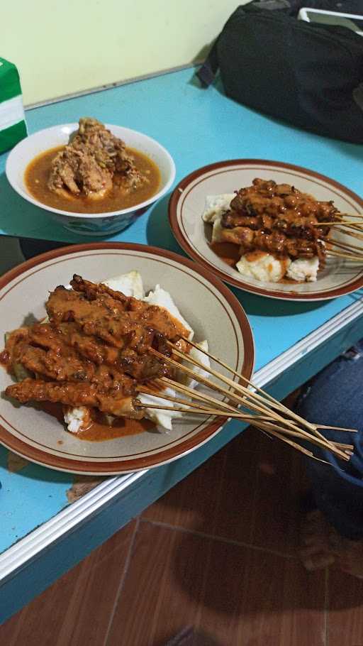 Sate Ayam Haji Dapin 2