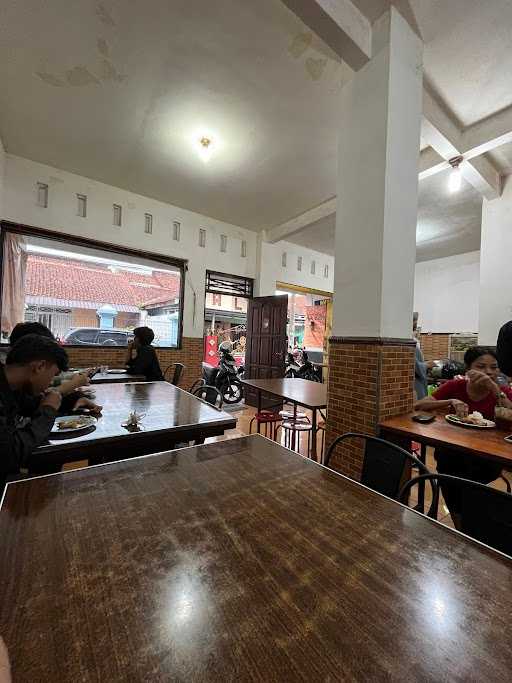 Warung Makan Pak Rustam 6