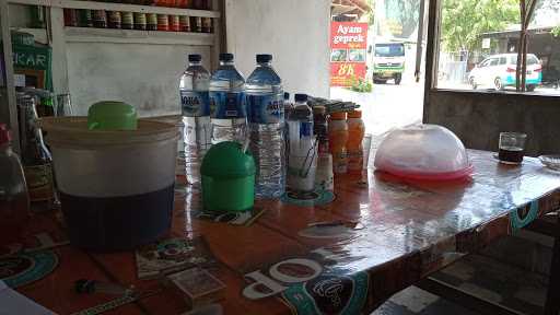 Warung Bu Lilik 6