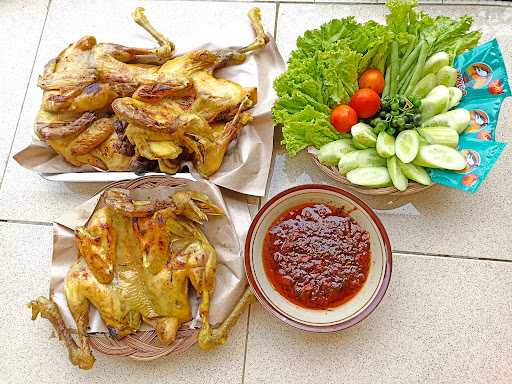 Asdhar Ayam & Dapur Mama Fhay 2