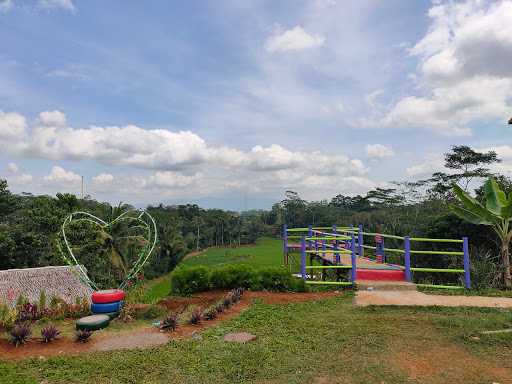 Puncak Samida 8