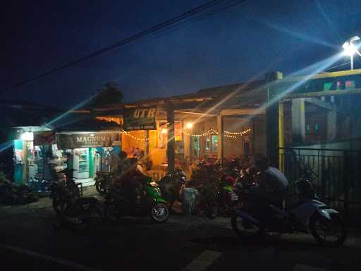 Warung Barli Scooterist 9