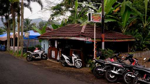 Mie Ayam &Baso Amira 7