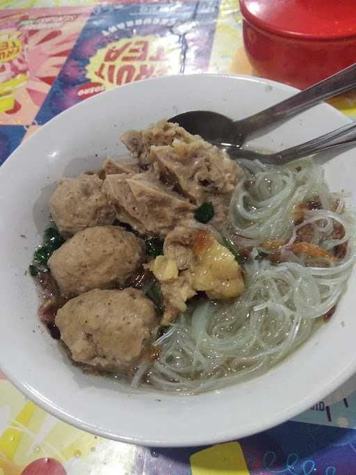 Bakso Kurnia Prasmanan 7