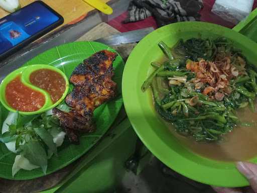 Warung Pecel Lele Cita Rasa 8