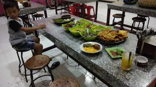 Warung Bebas 6