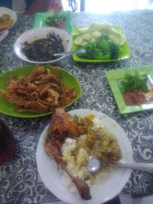 Warung Bebas 3