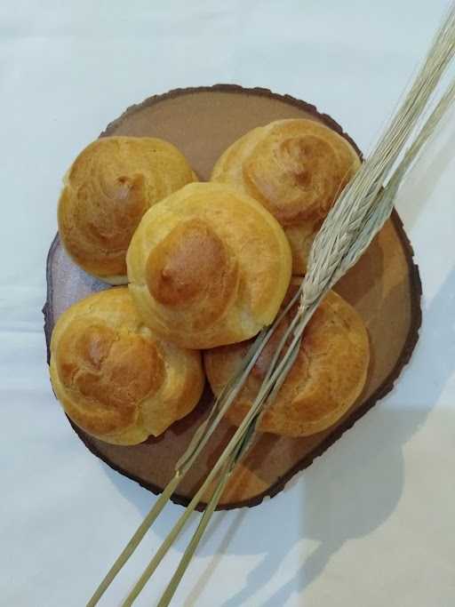 Loyang Keik 4