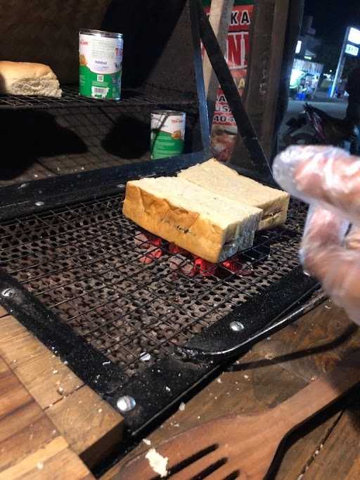 Roti Bakarang ( Asli Di Bakar Pakai Arang ) 8