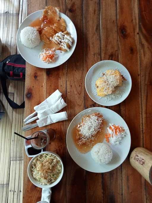 Cafe Pawon Depelopor 10