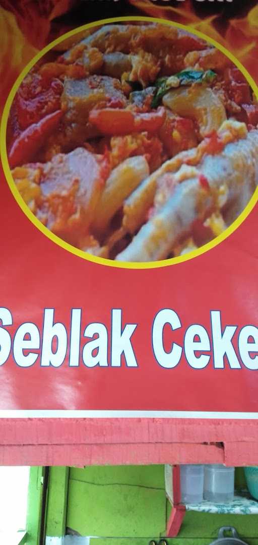 Warung Seblak Gaul Uni 8