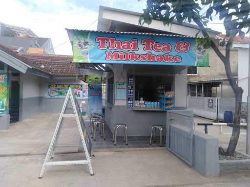 D'Fresh Thai Tea & Milkshake 4