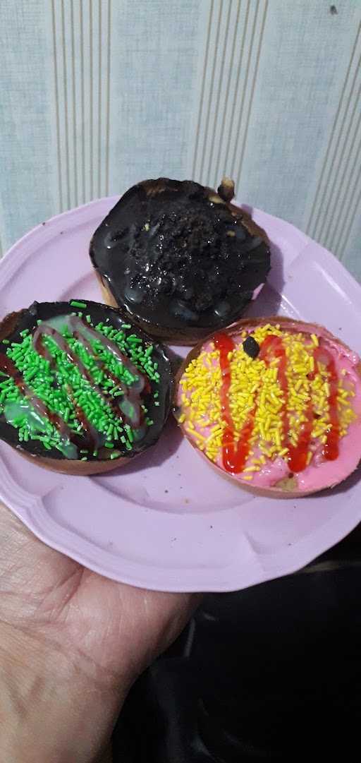 Maradonat (Martabak Donat), Rancaekek 10