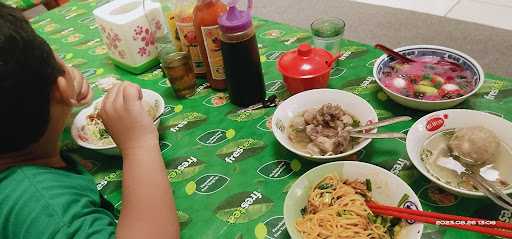 Mie Baso Rudal Kencana 6