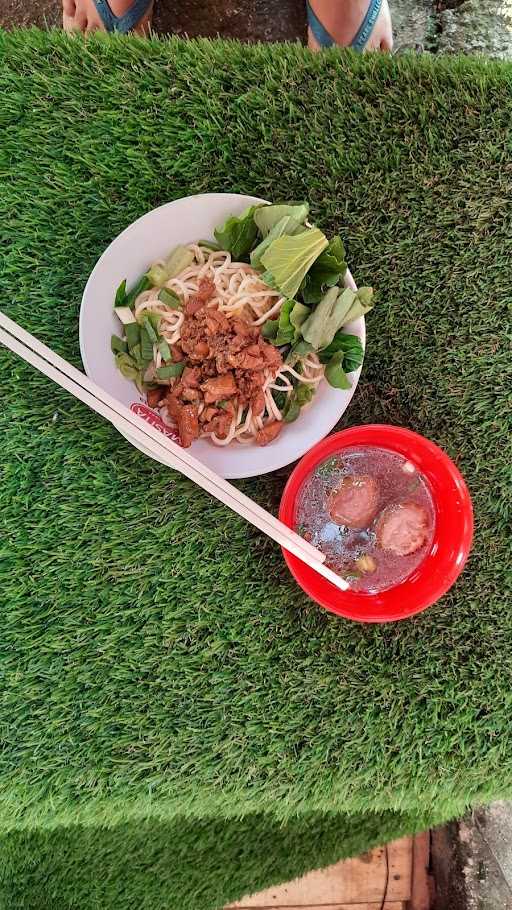 Mie Ayam Rancaekek Es Teh Solo H.Sodiq 4