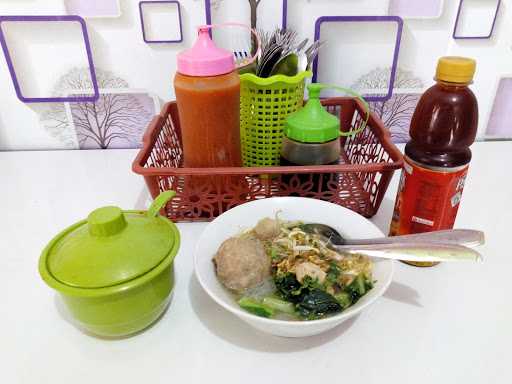 Stasiun Bakso Jawa 4