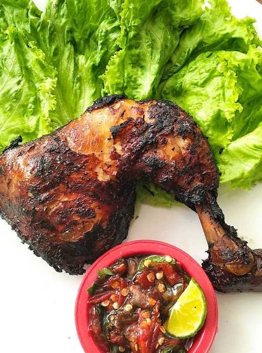 Ayam Goreng Serundeng & Karedok Neng Jago 3