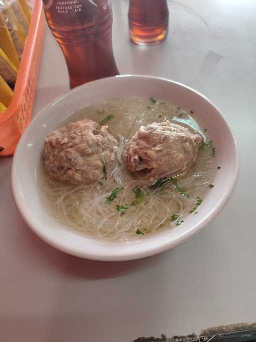 Baso Konro Derwati 4